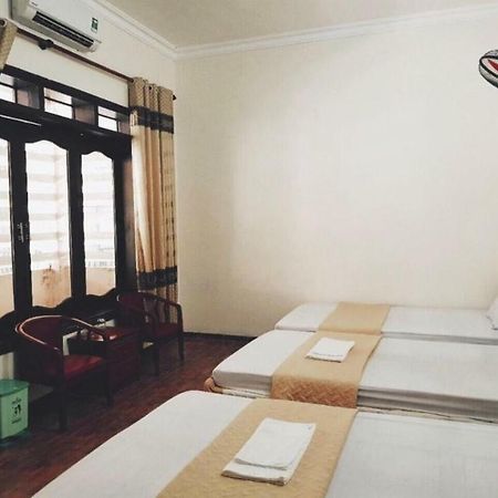 Khach San Ho Guom Hotel Sam Son Buitenkant foto